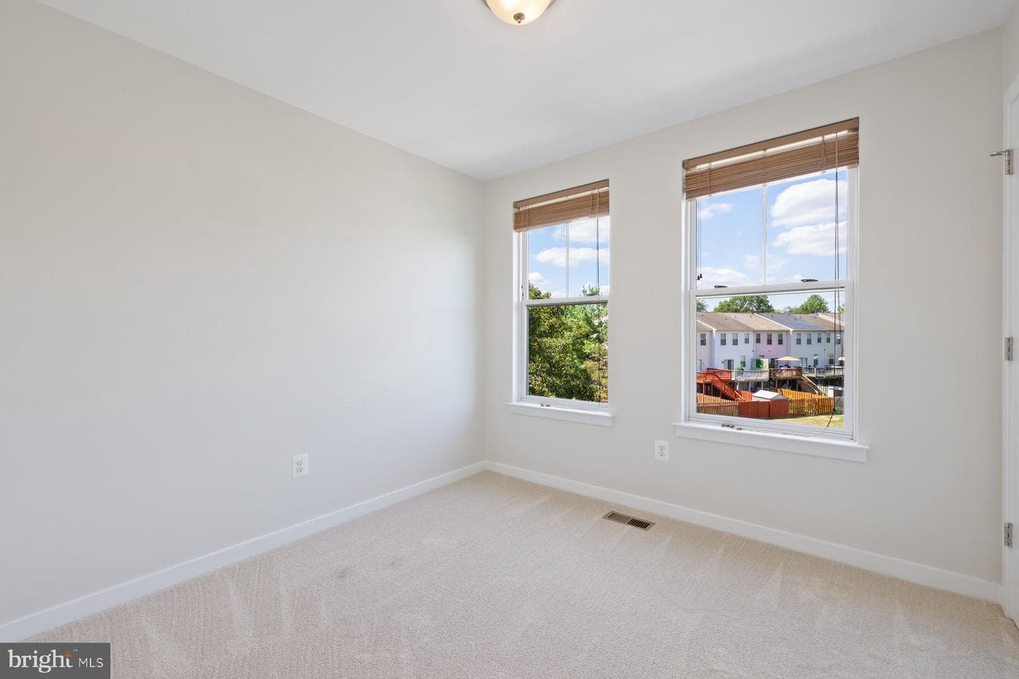 1418 Laurel Wood Way #79 photo 18