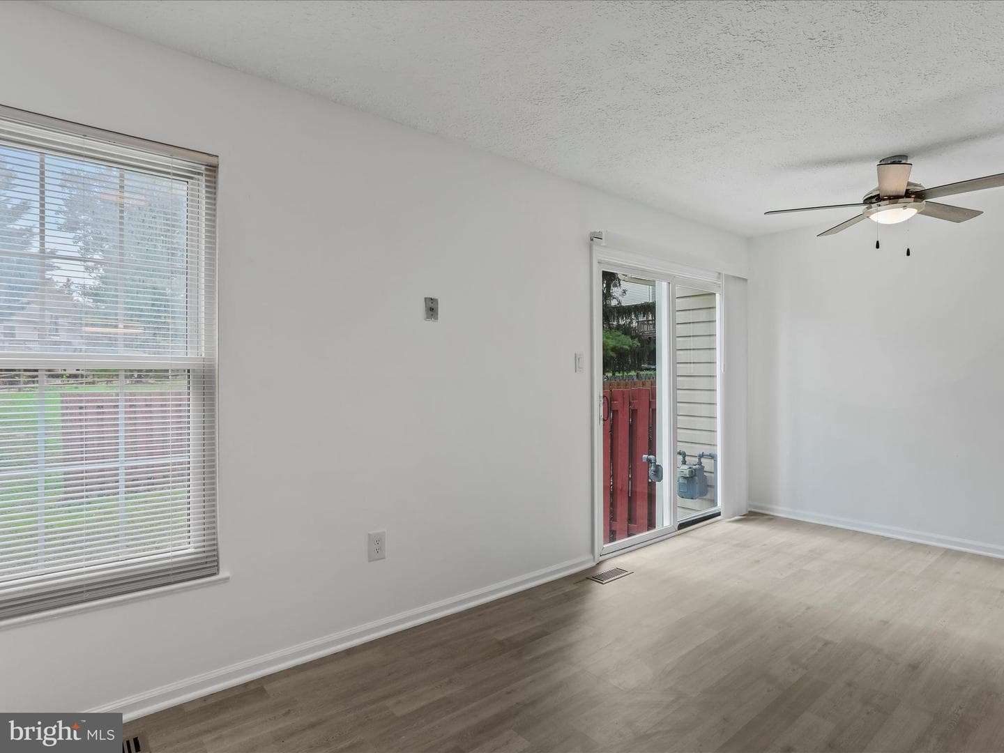 1518 Beverly Court photo 13