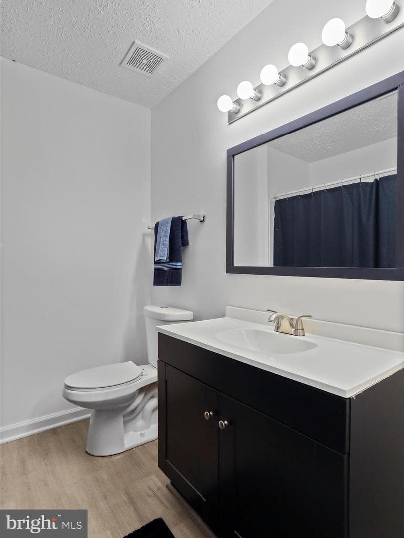 1518 Beverly Court photo 15