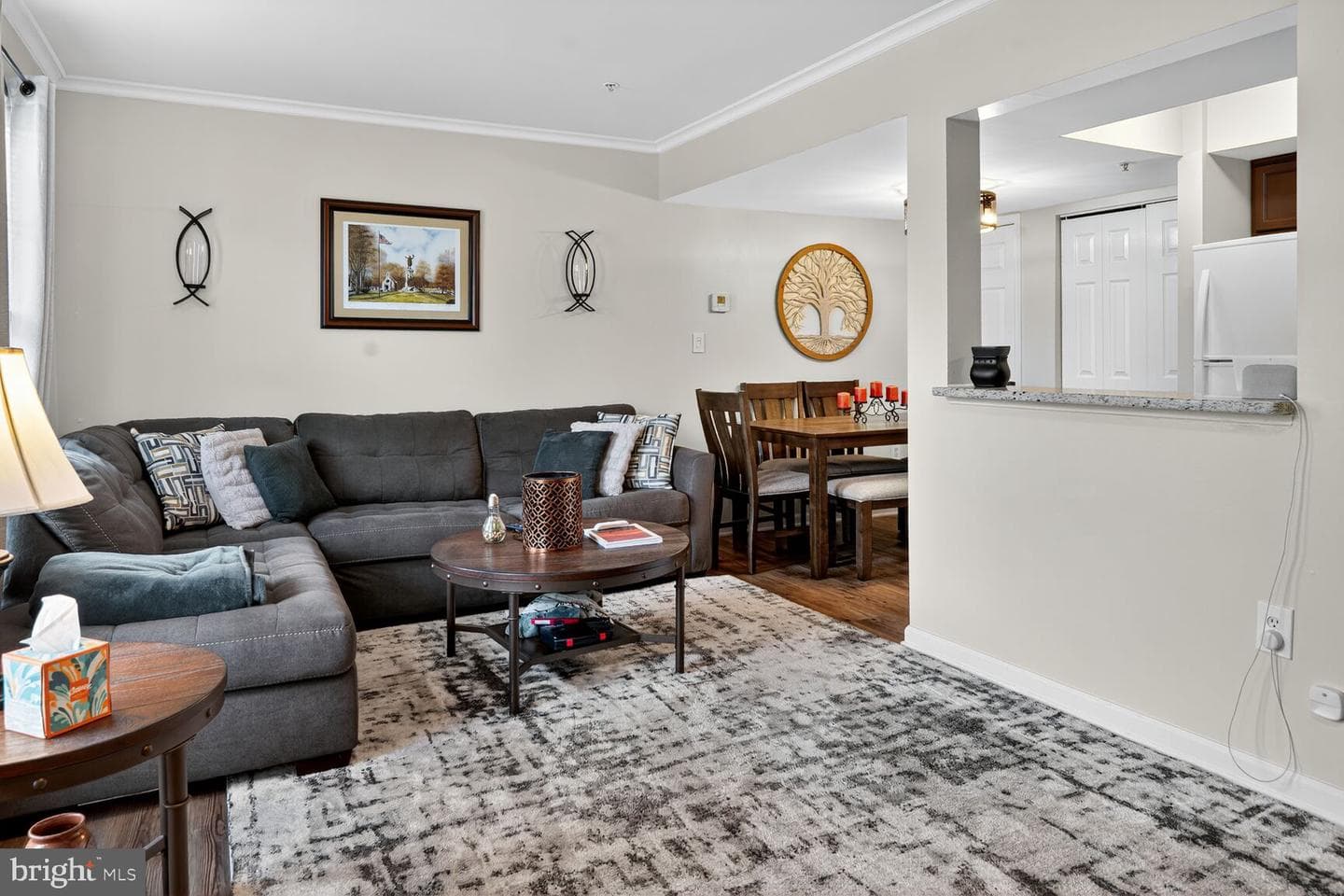 178 N Altamont Avenue photo 4
