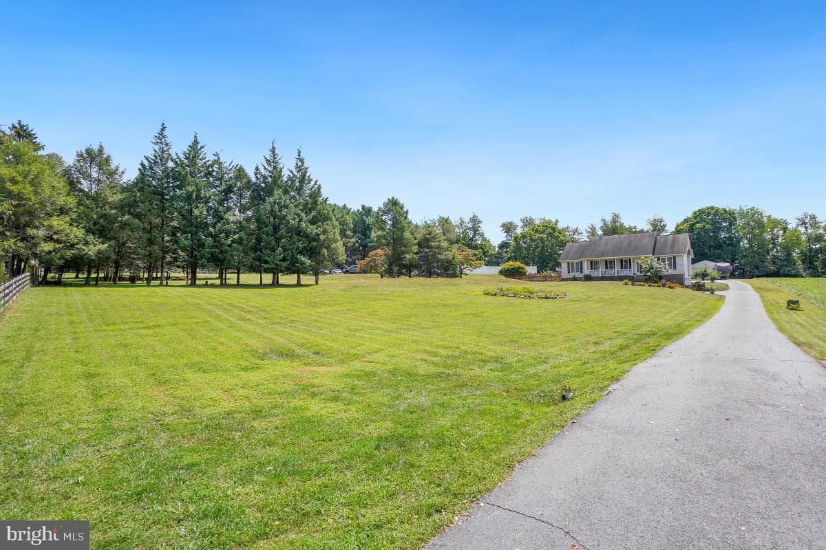 15535 Liberty Road photo 1