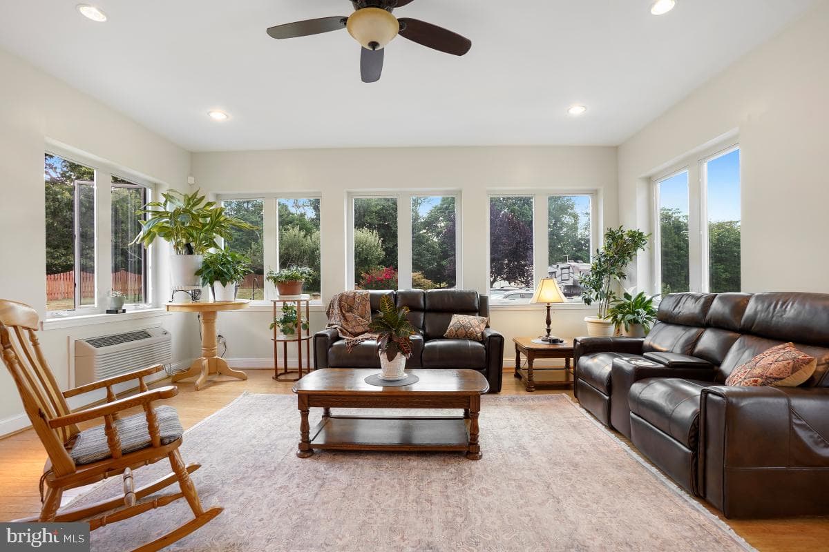 15535 Liberty Road photo 19