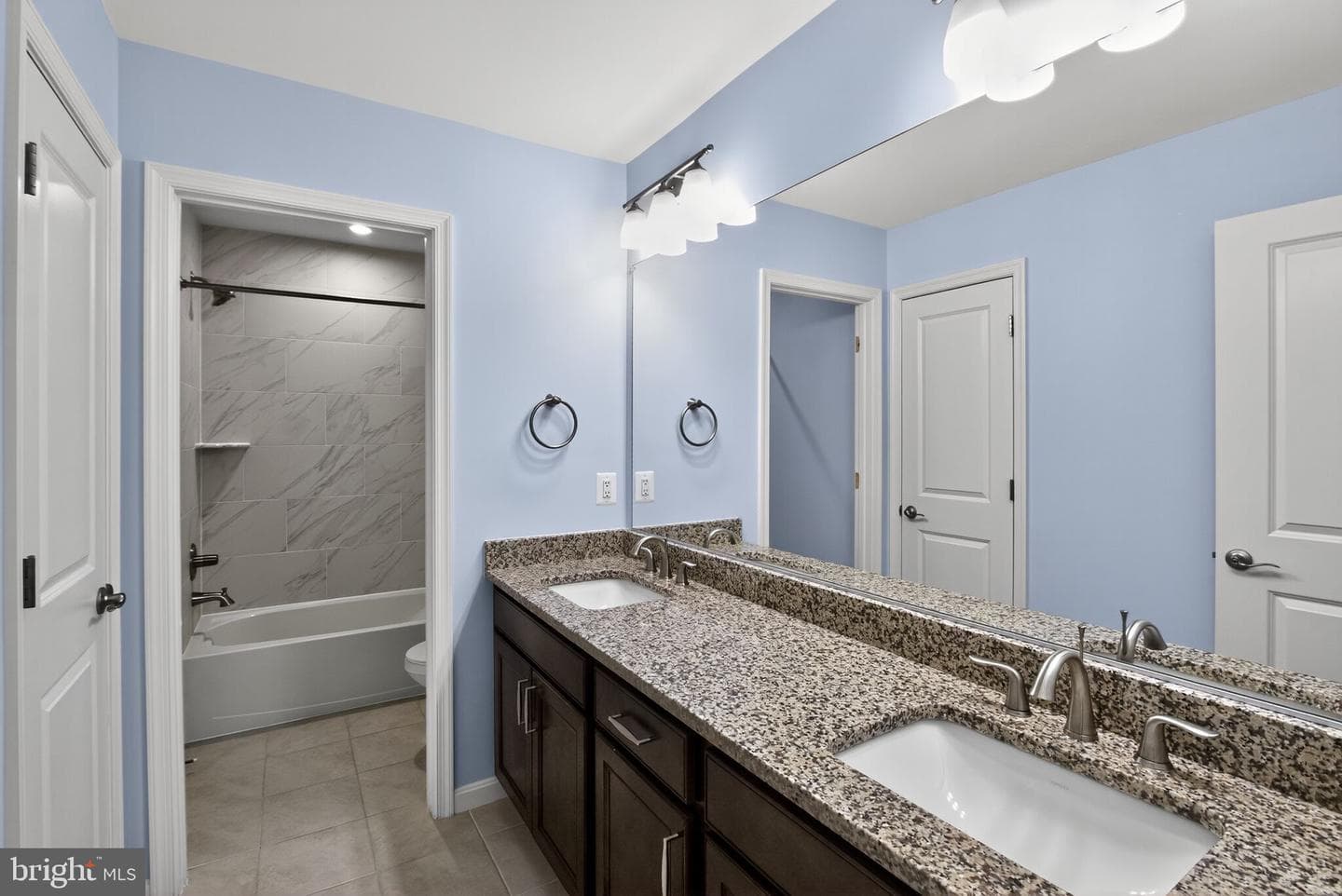 812 Kaplon Court photo 31