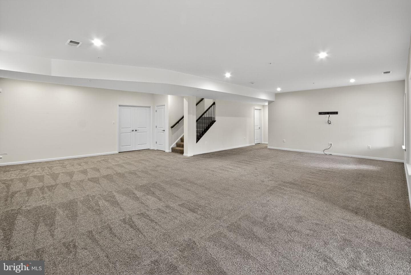 812 Kaplon Court photo 39