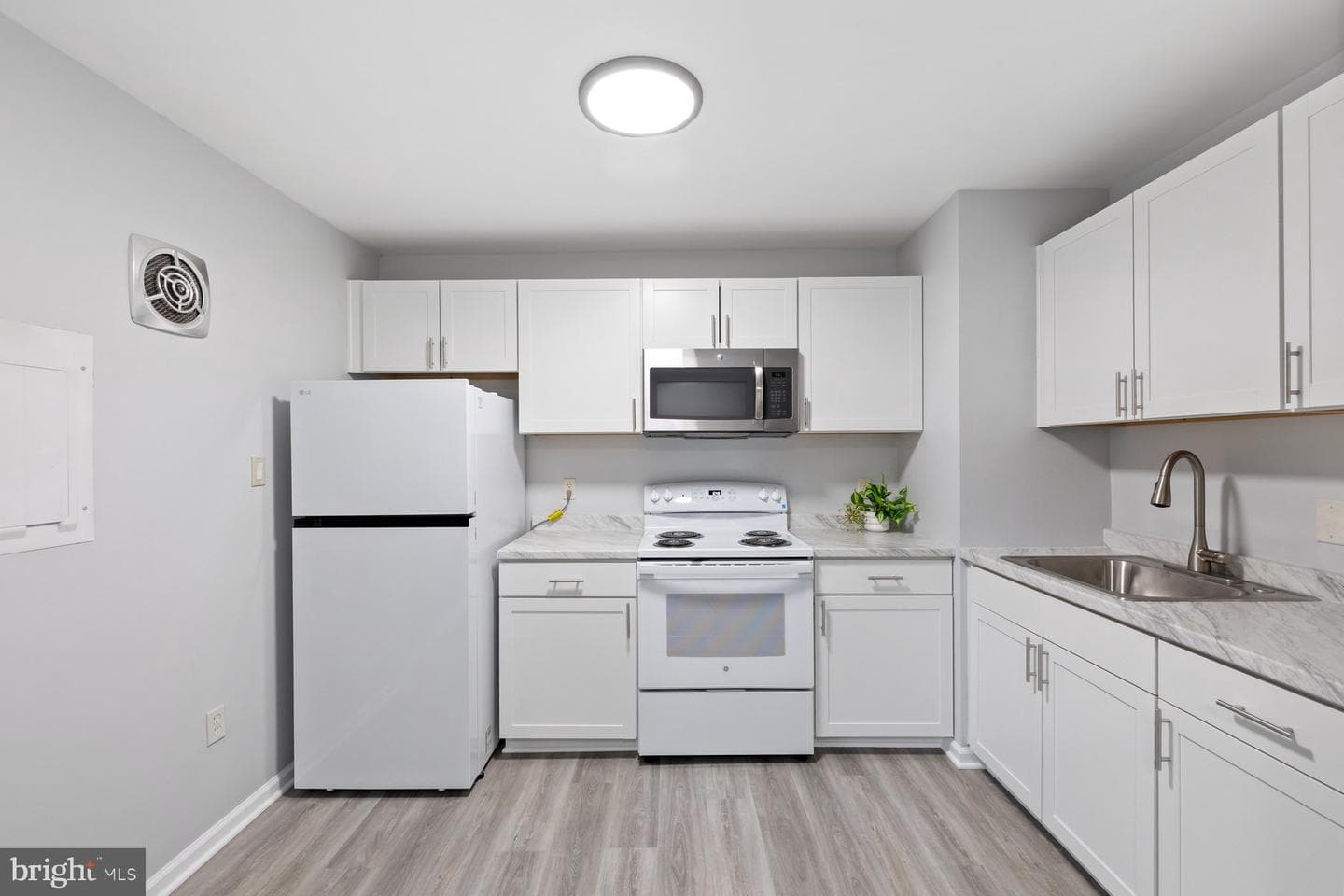 49 Wenner Drive photo 12