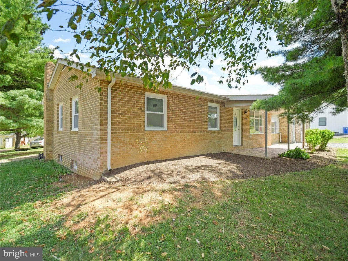 8704 Orndorff Road photo 2