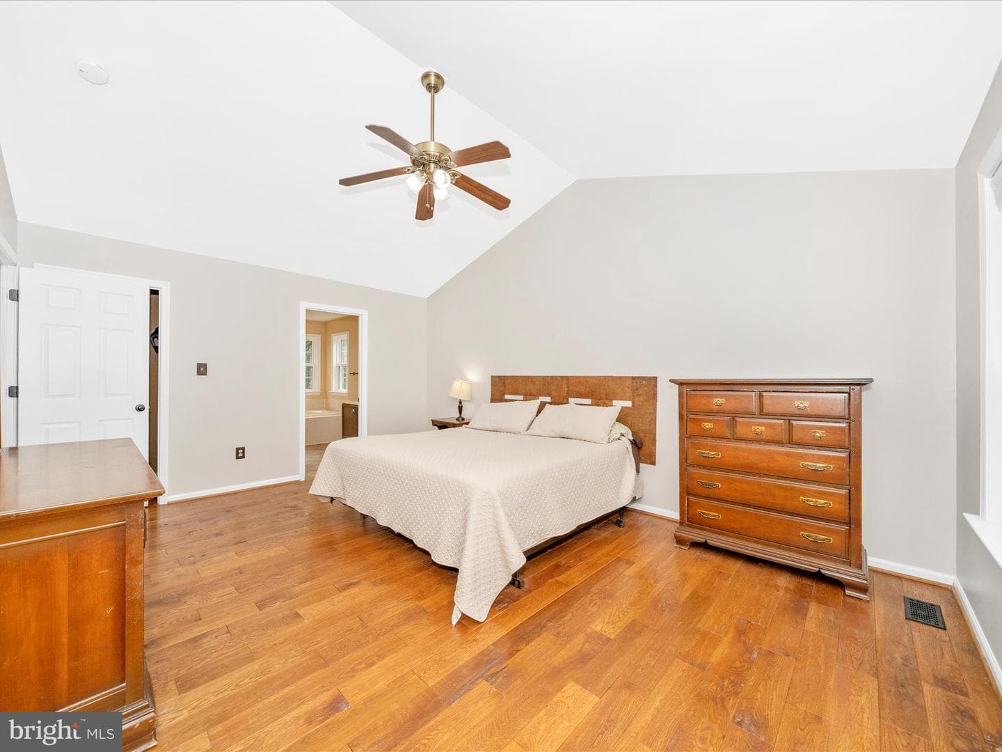 7813 Oak Leaf Court photo 13