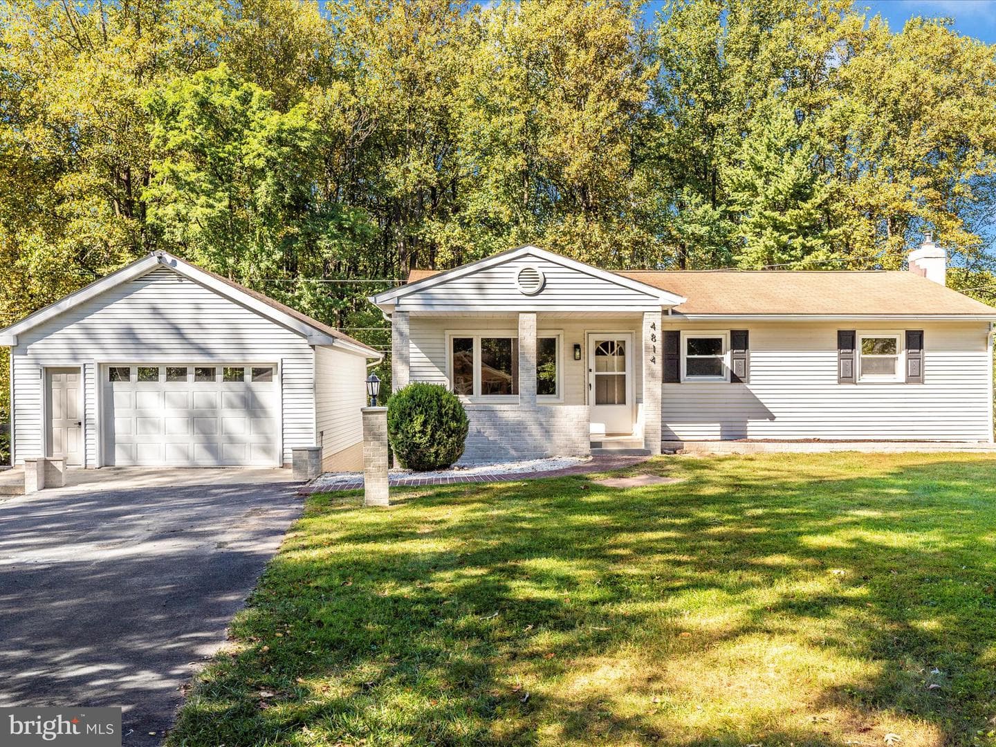 4814 Teen Barnes Road photo 1