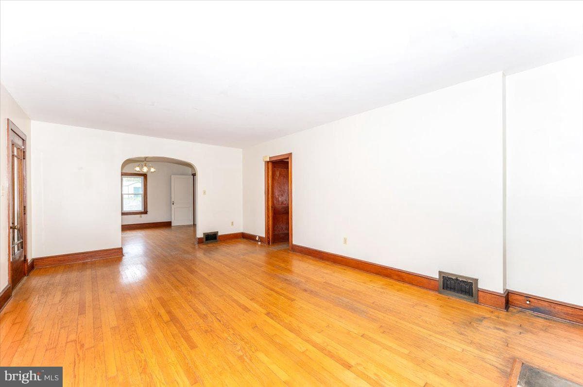 17124 Sabillasville Road photo 6
