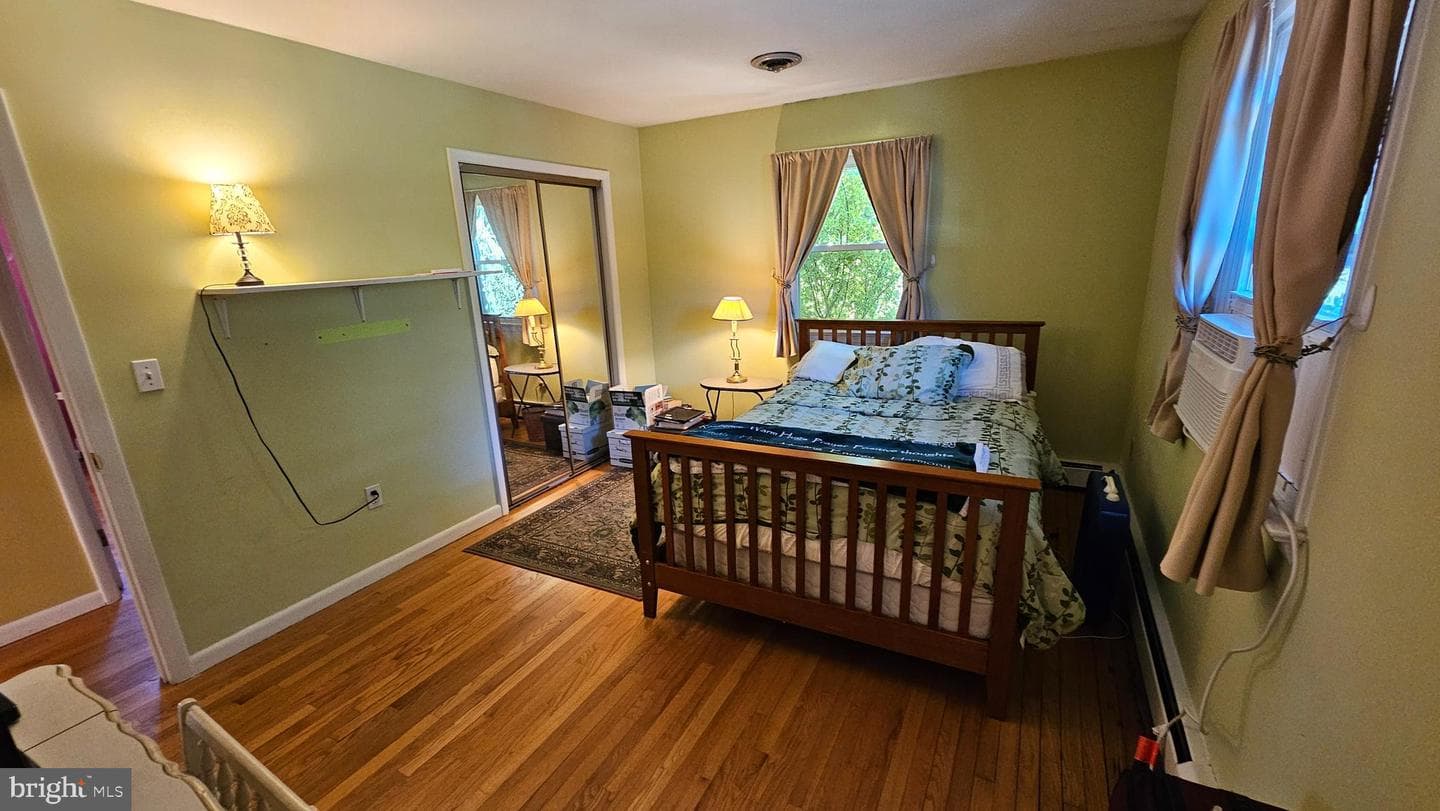 6900 Colonial Avenue photo 4