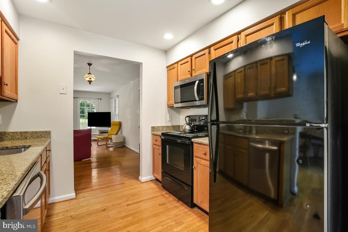 6823 Whistling Swan Way photo 12