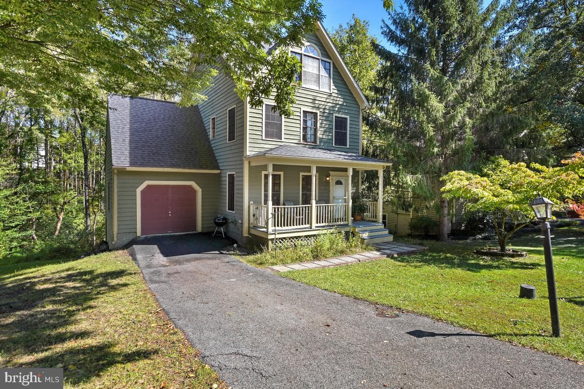 6823 Whistling Swan Way photo 2