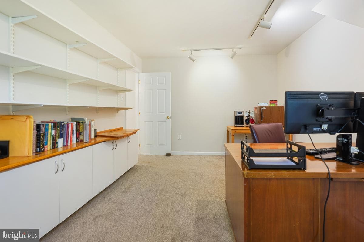 6823 Whistling Swan Way photo 32