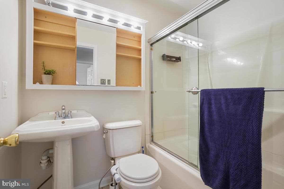 6823 Whistling Swan Way photo 33