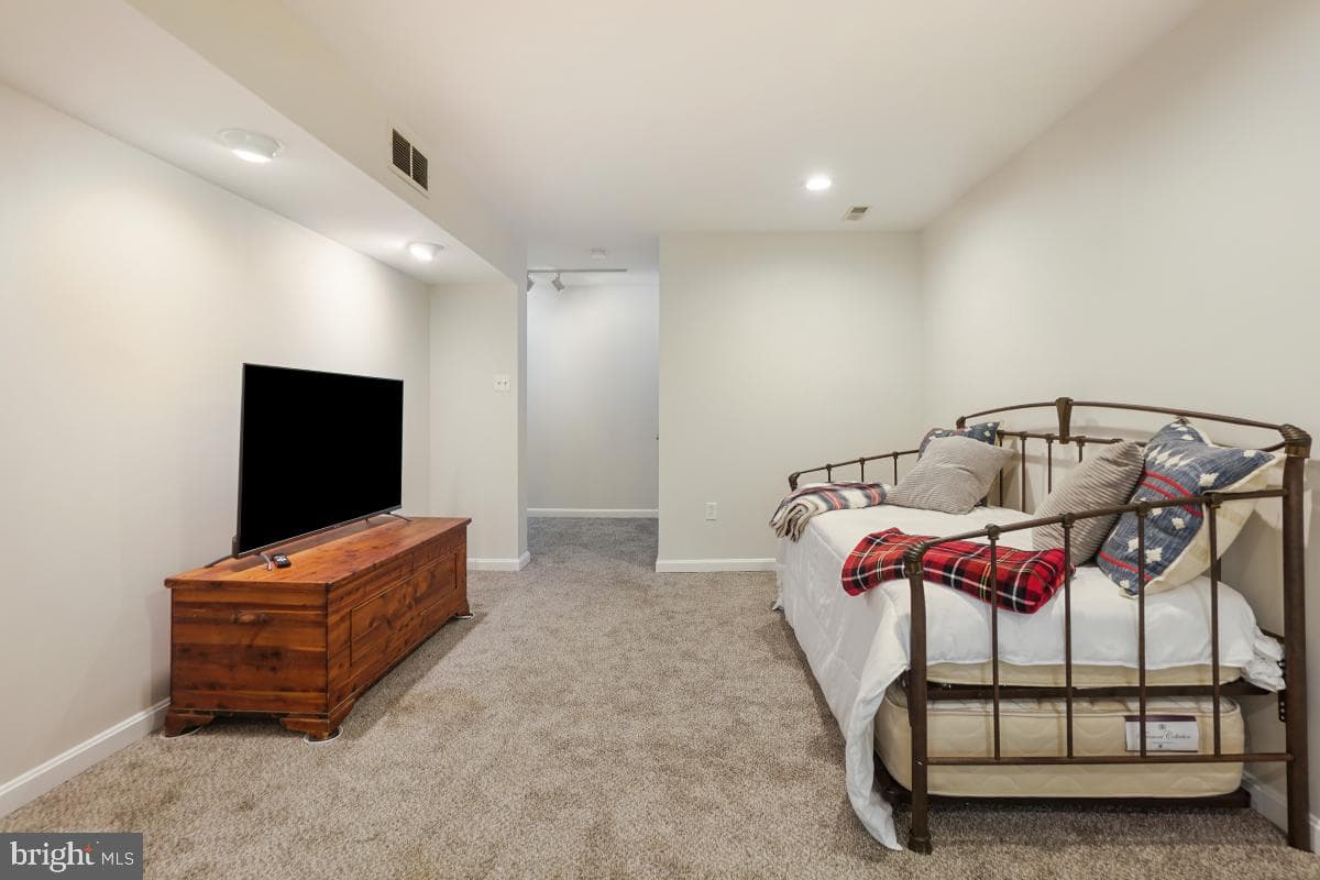 6823 Whistling Swan Way photo 37