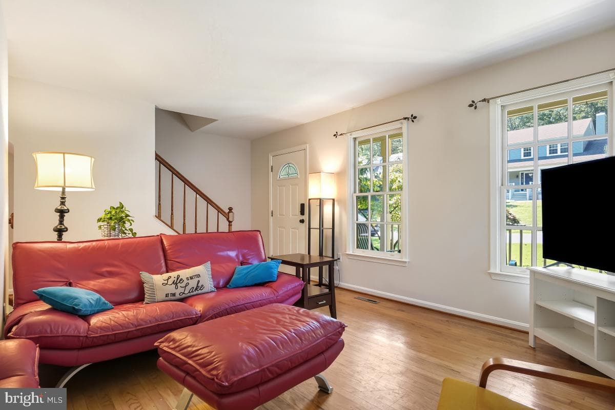 6823 Whistling Swan Way photo 8