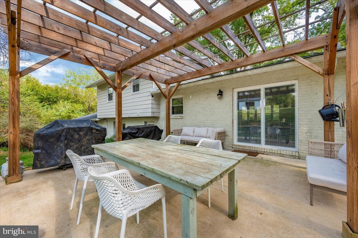 2710 Monument Road photo 49