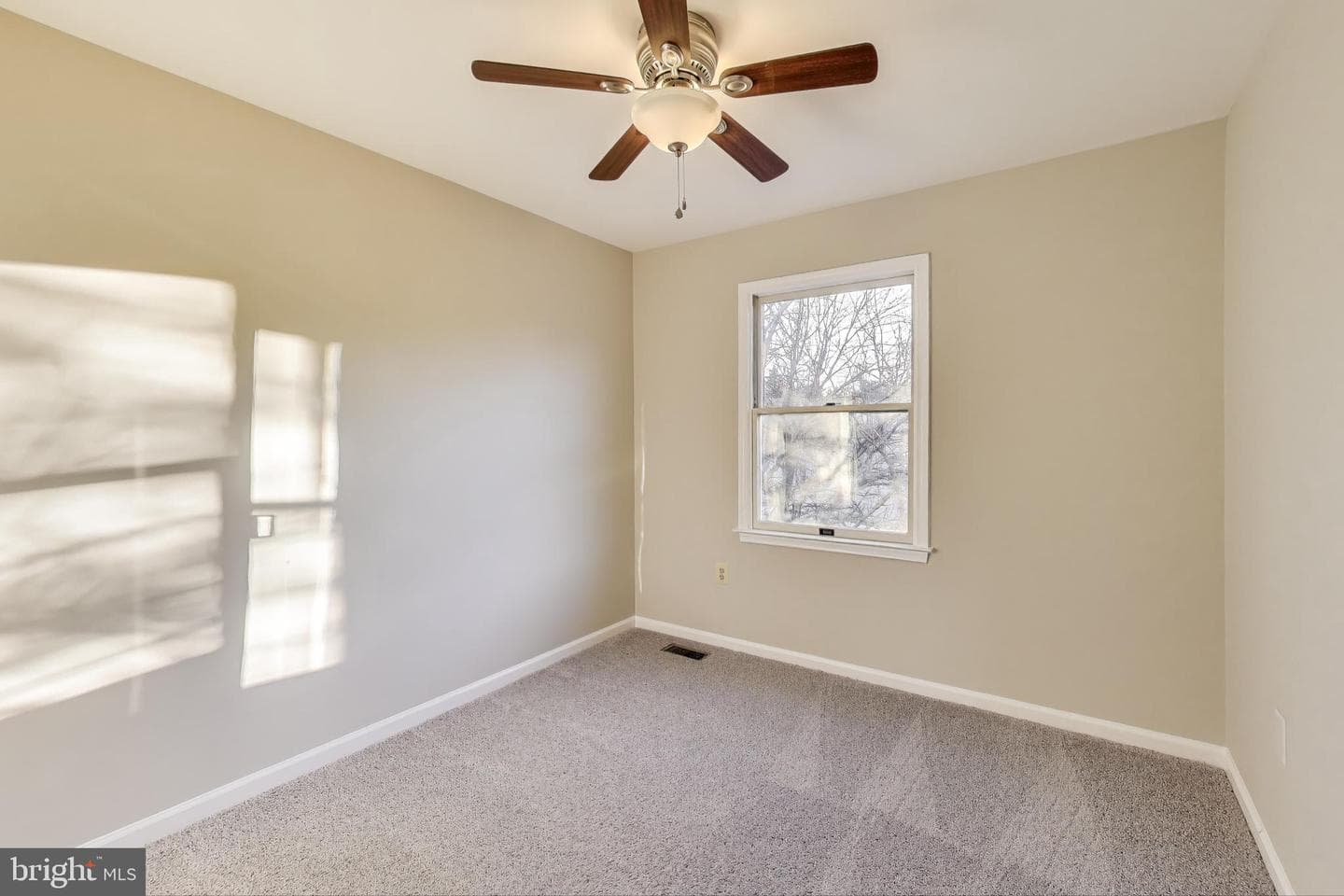 1009 Cheryls Court photo 23