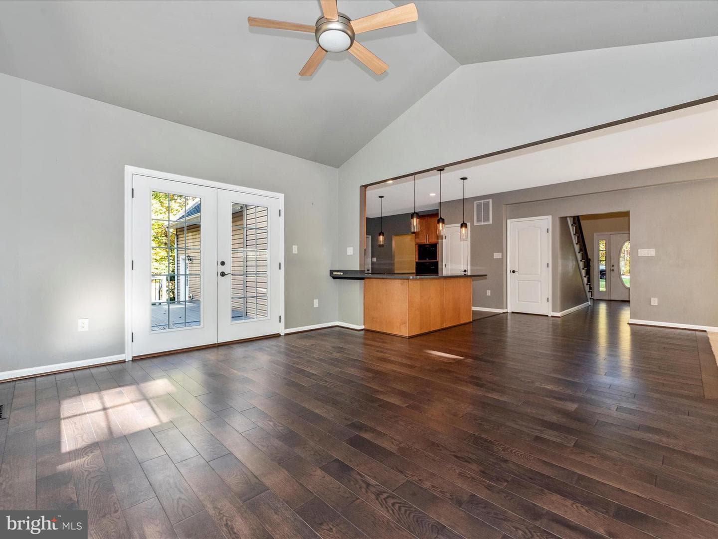 10027 Pine Tree Road photo 15