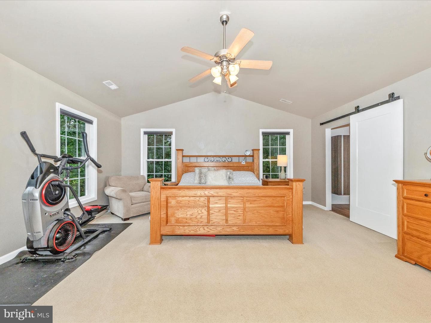 10027 Pine Tree Road photo 37