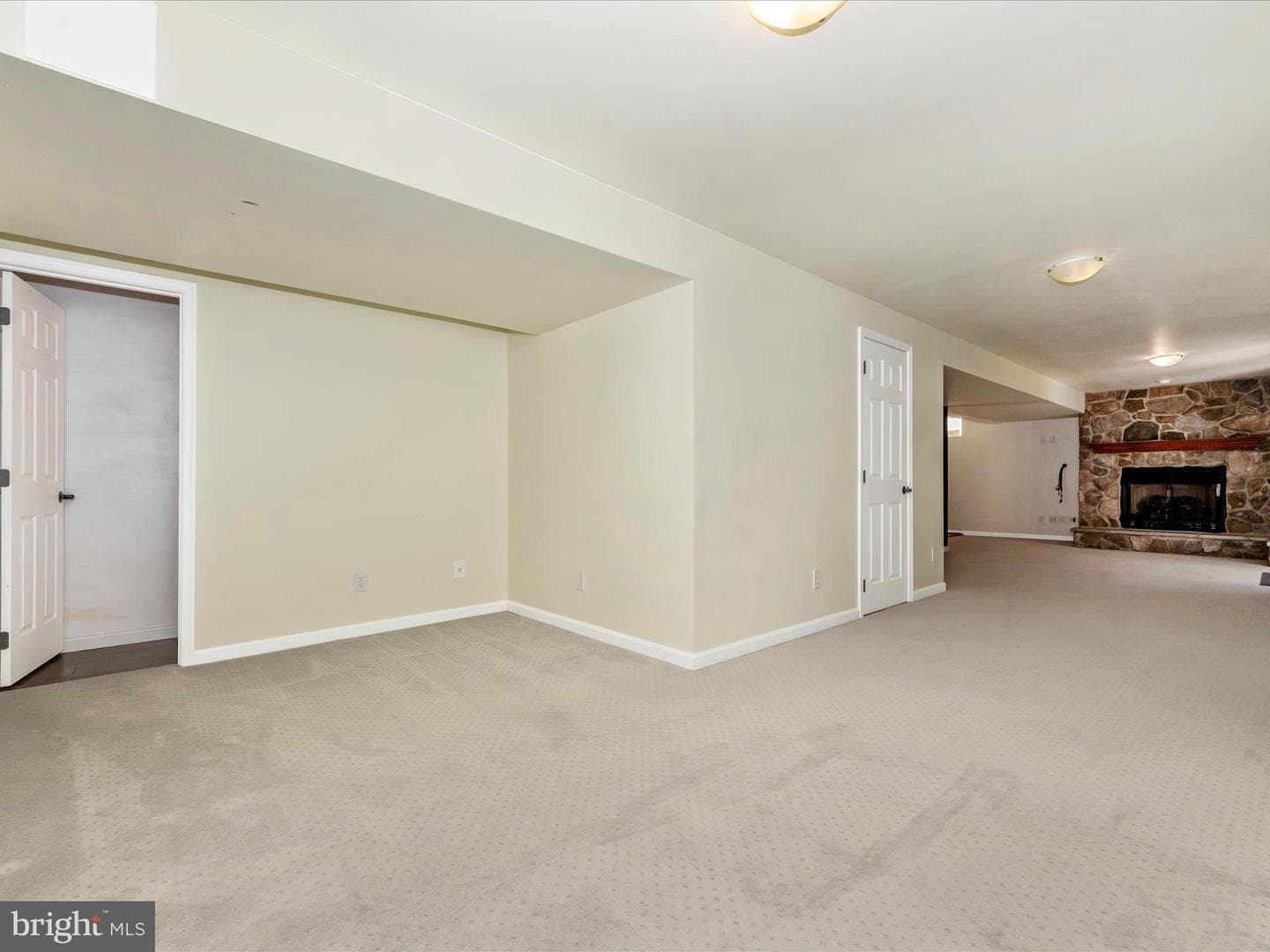 10027 Pine Tree Road photo 61