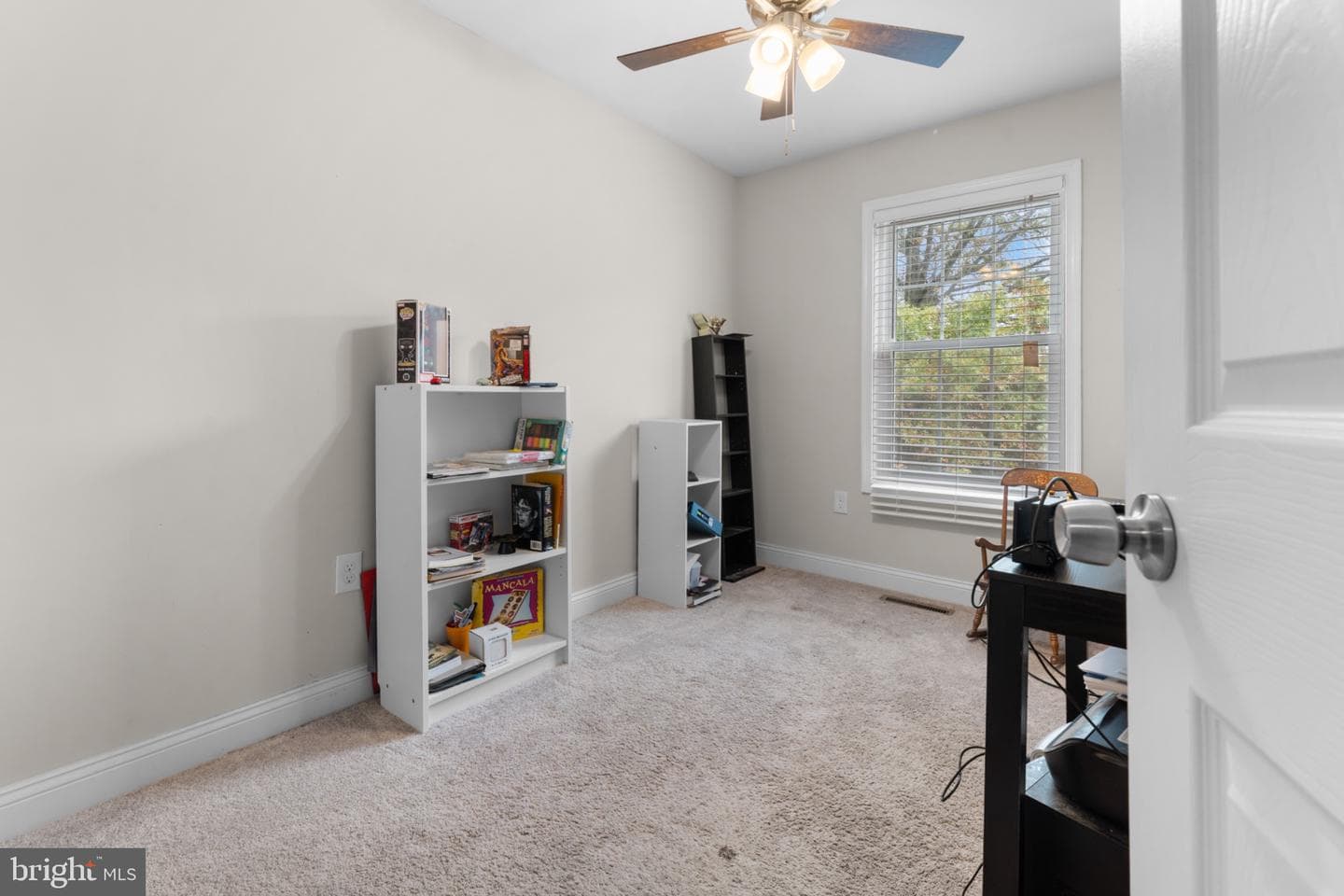 554 Lancaster Place #554 photo 19