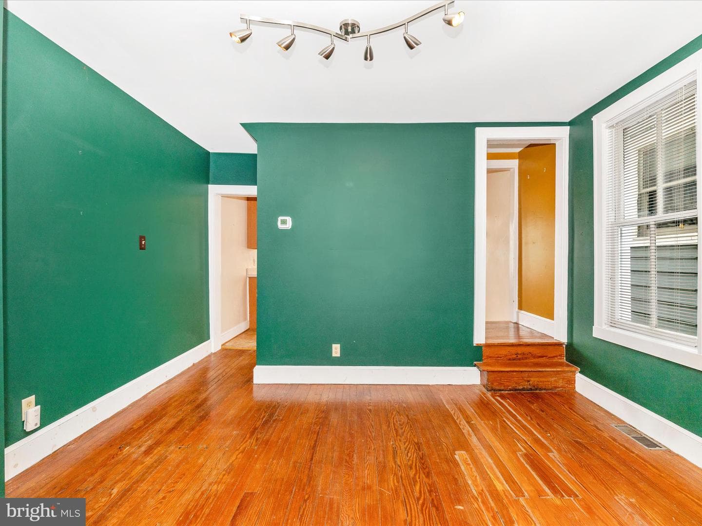 132 E 5th Street photo 10