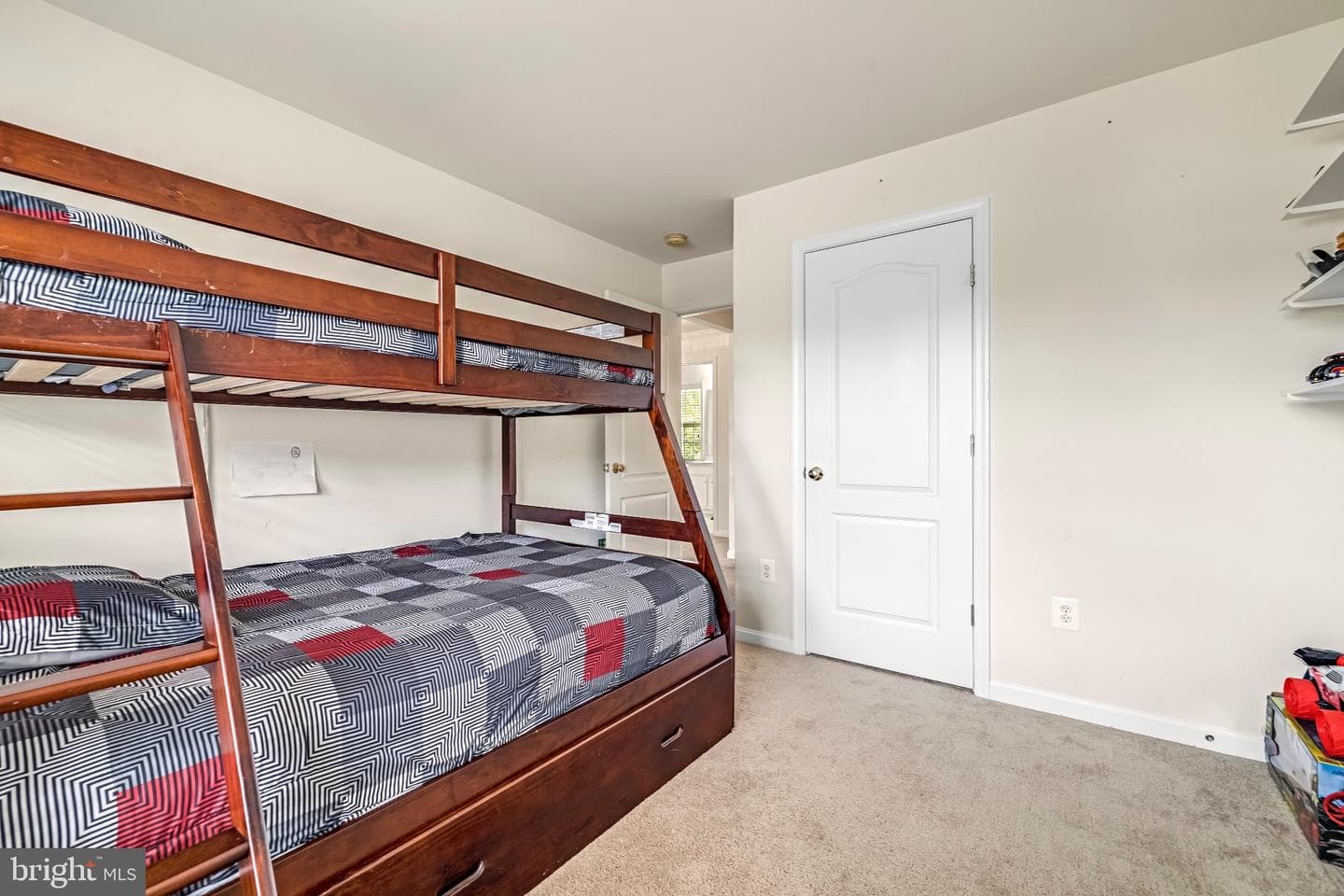 12 Evan Court photo 27