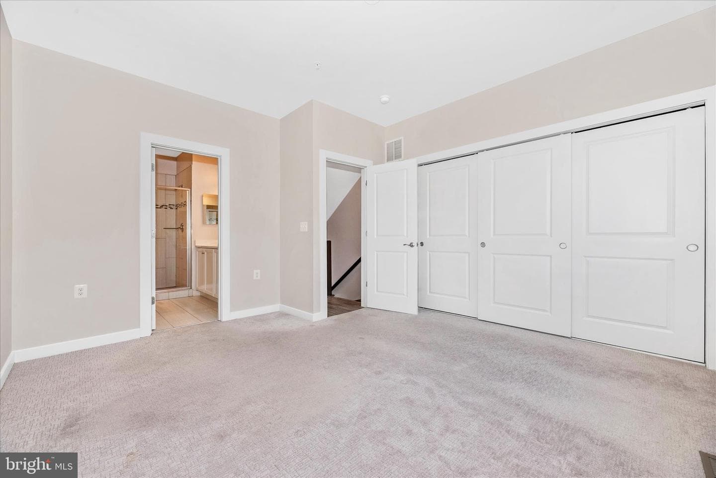 1550 Trafalgar Lane photo 24