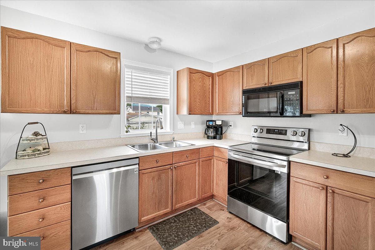 120 Victor Drive photo 14