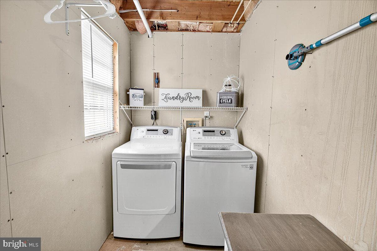 120 Victor Drive photo 31