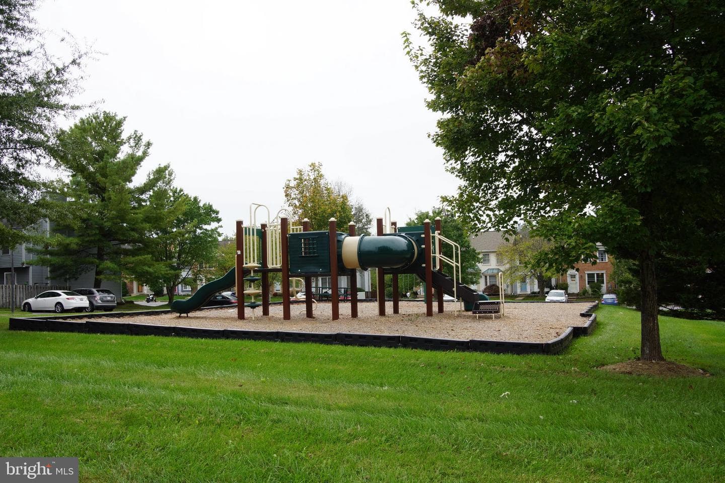 6283 Steamboat Way N photo 39