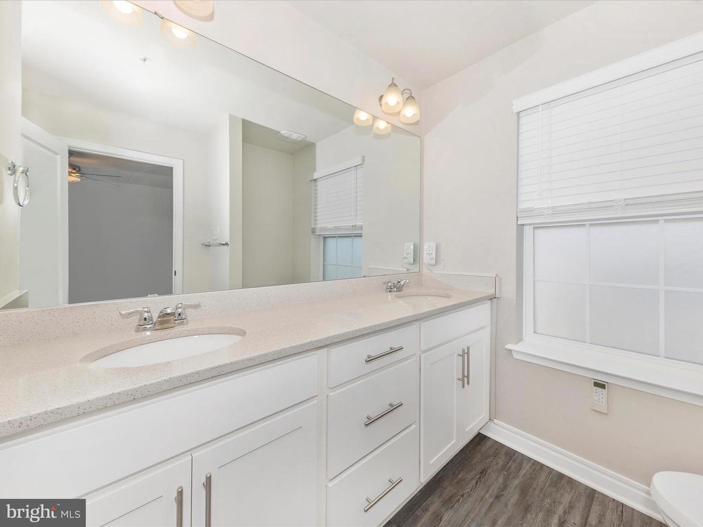 7027 Freedom Way photo 11