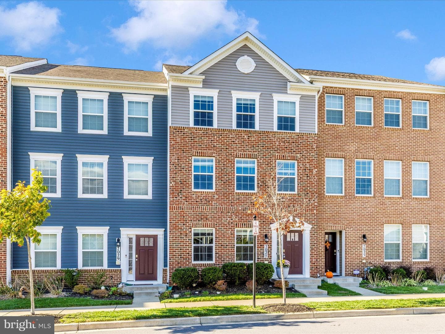 7027 Freedom Way photo 2