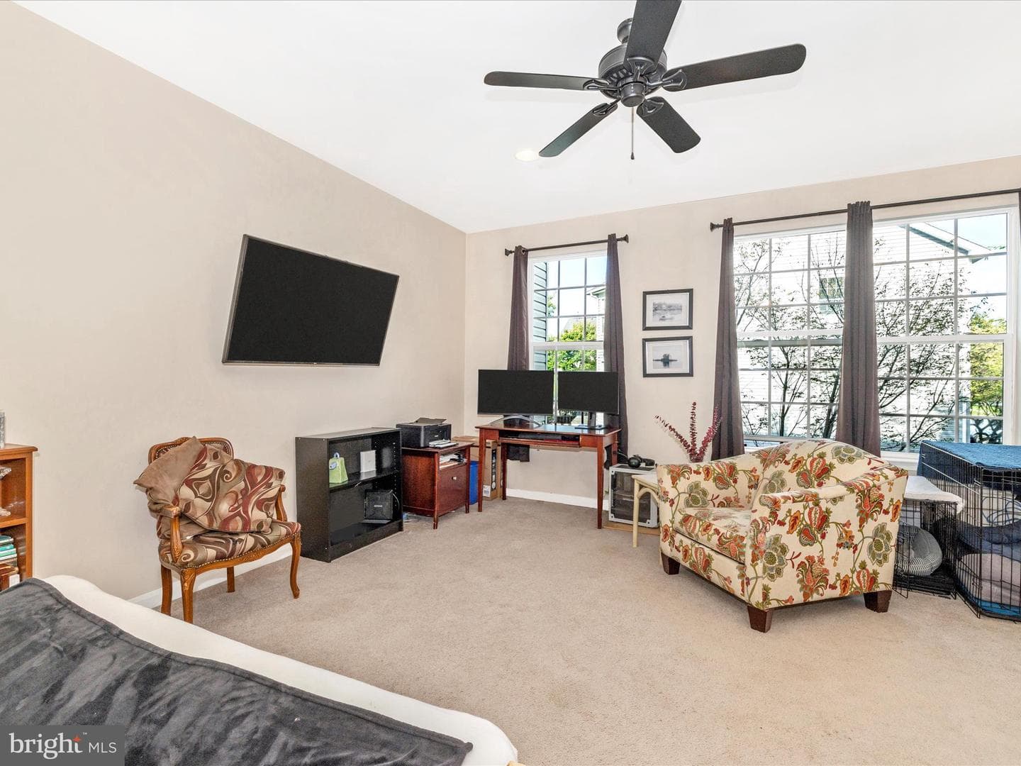 648 Tivoli Road photo 20