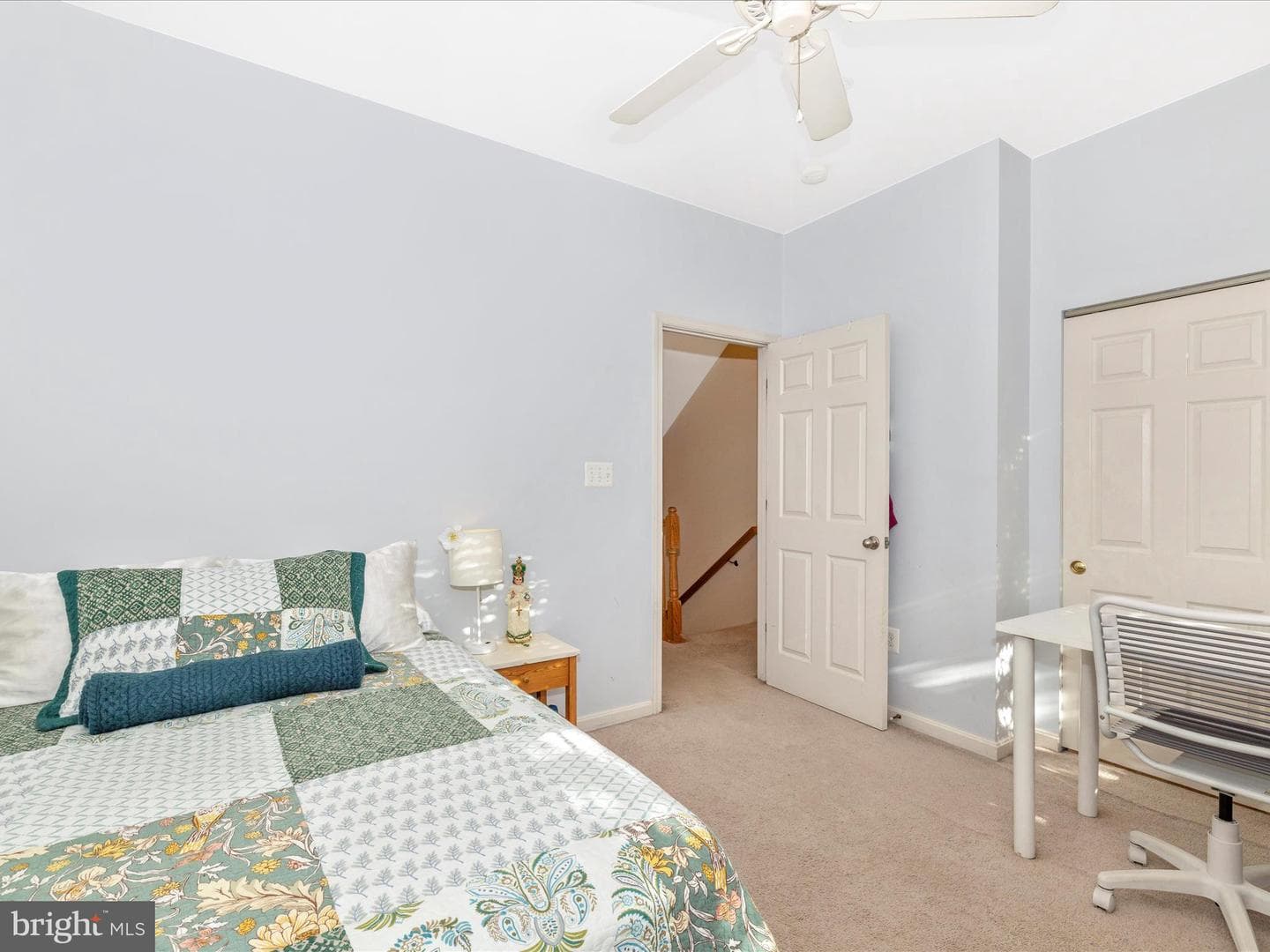 648 Tivoli Road photo 37