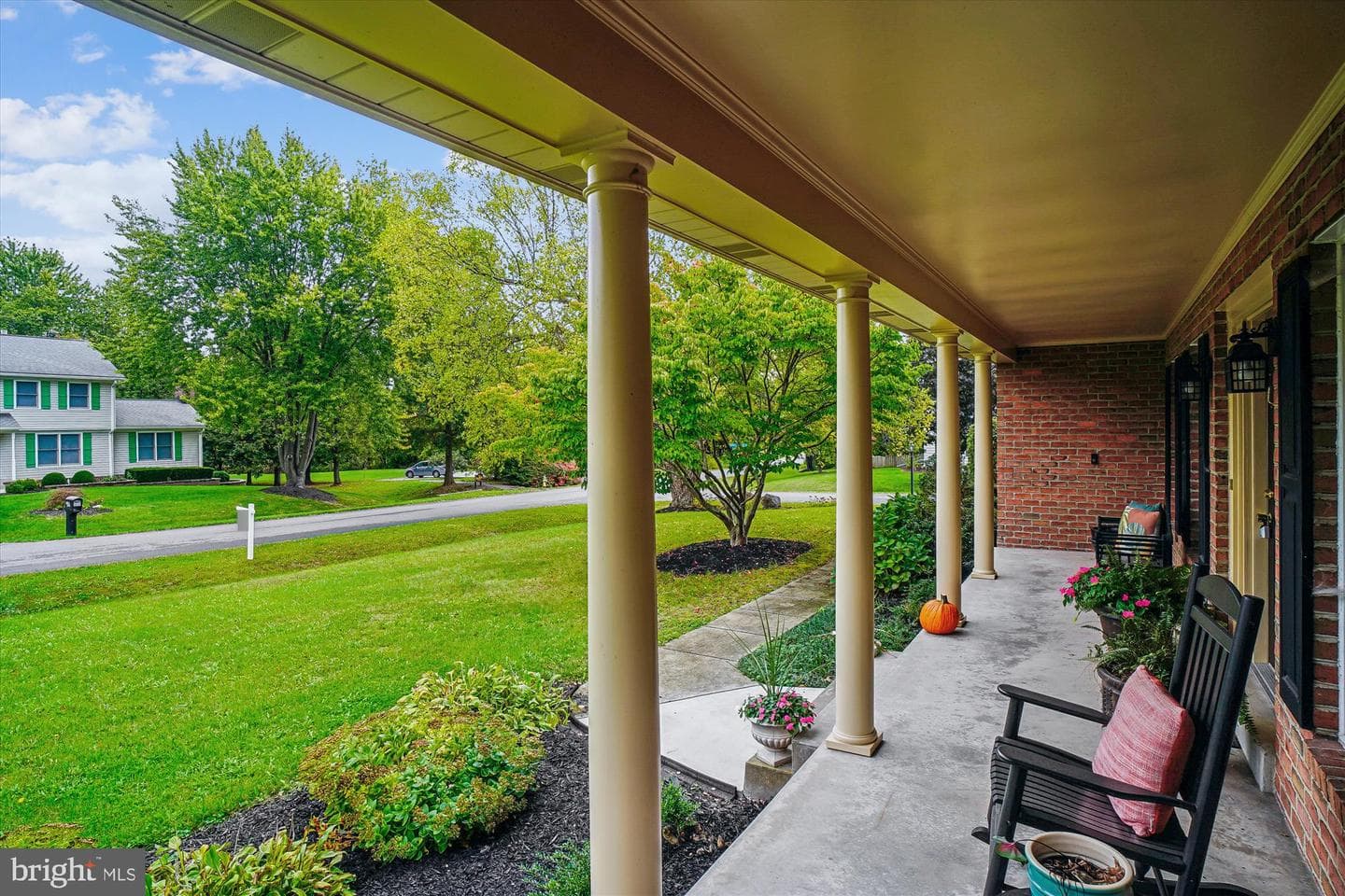 8116 Laurel Ridge Road photo 4