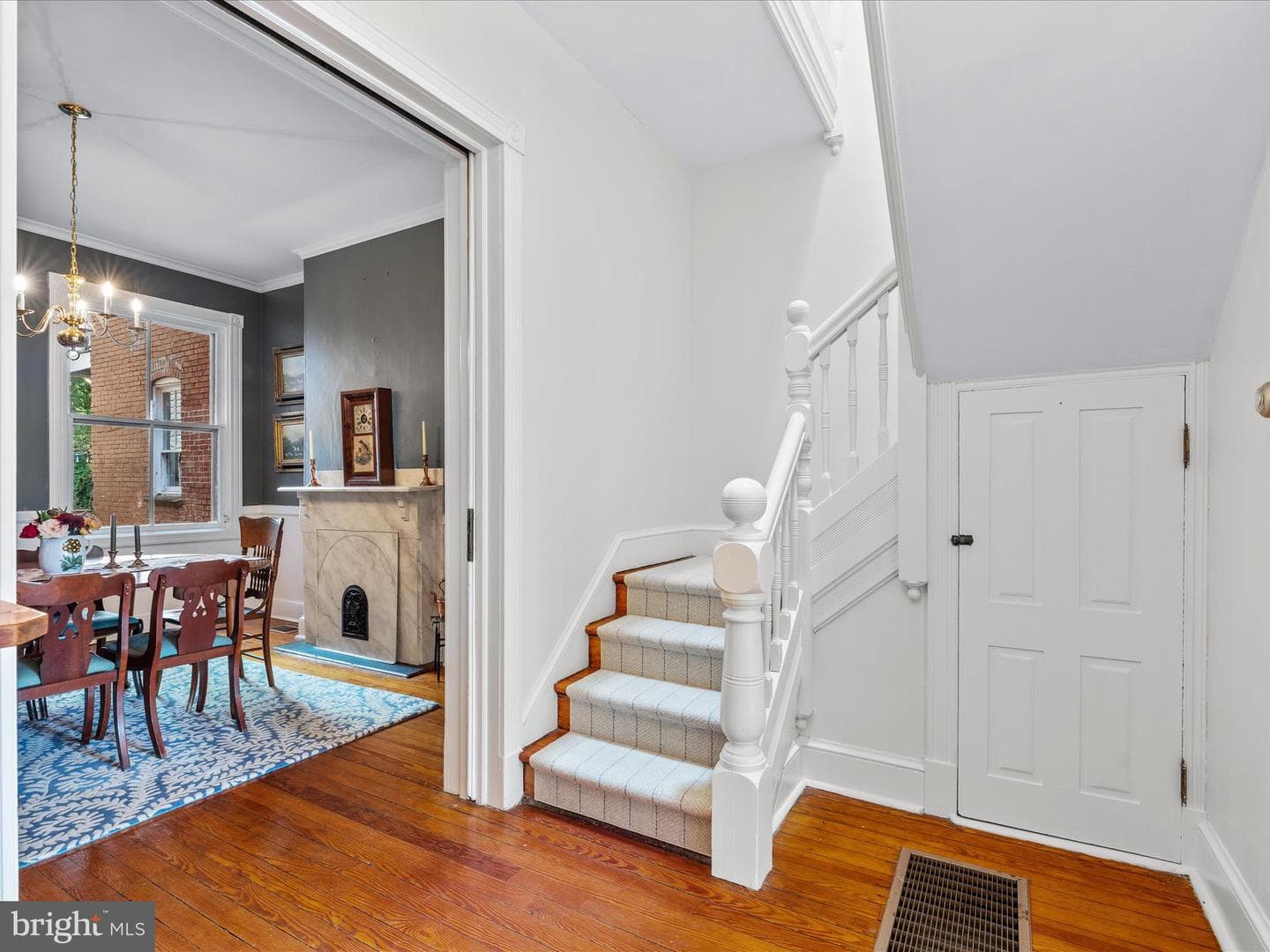 241 E Church Street photo 17