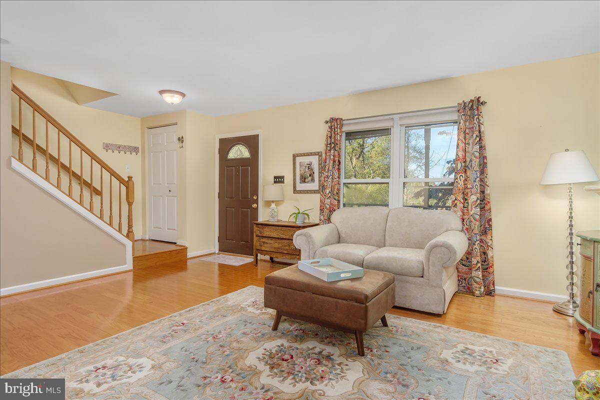 6609 Rockridge Road photo 4