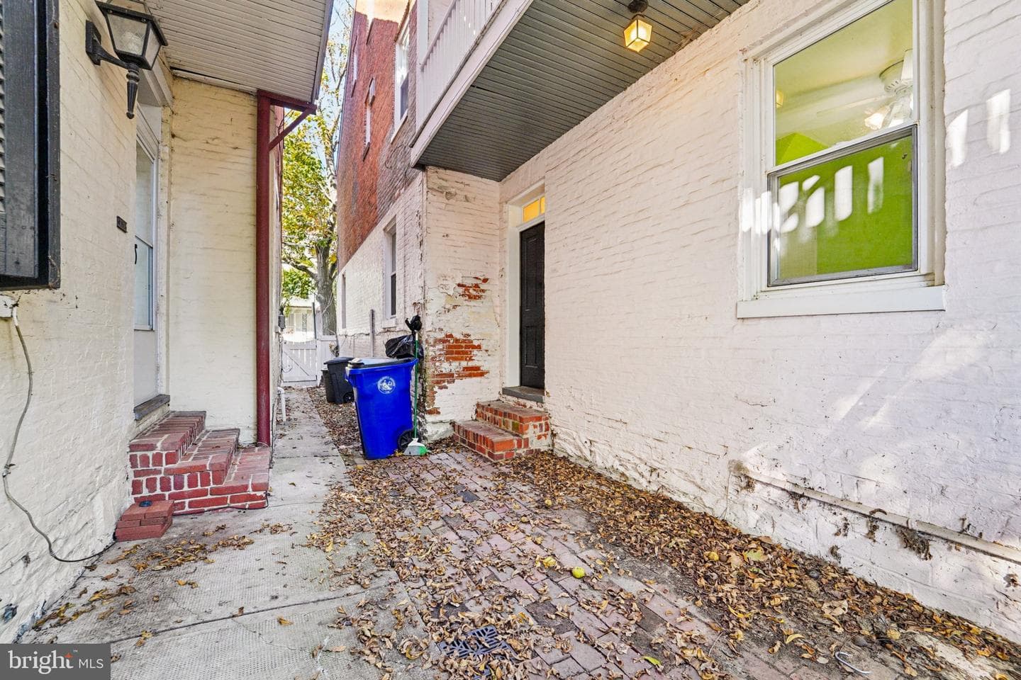 210 E 3rd Street photo 22