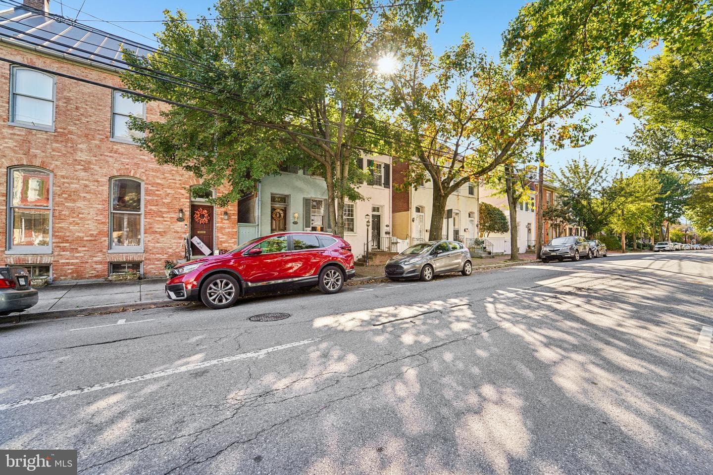 210 E 3rd Street photo 4