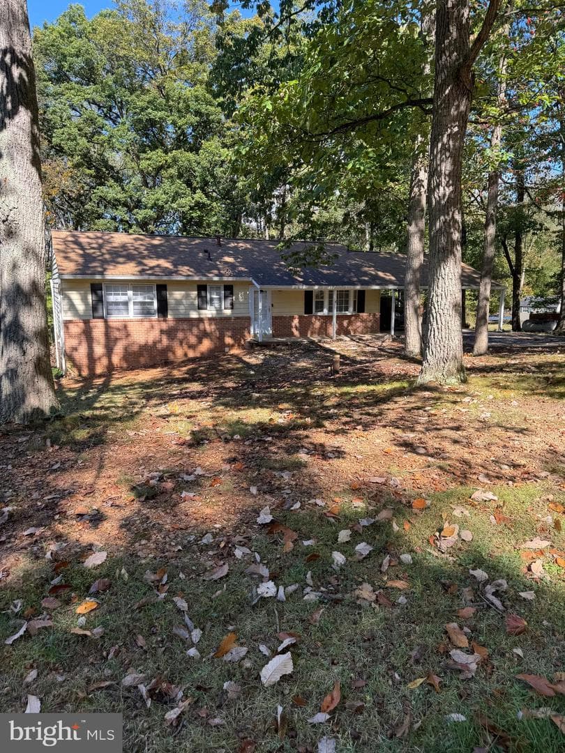 2032 Fire Tower Lane photo 2