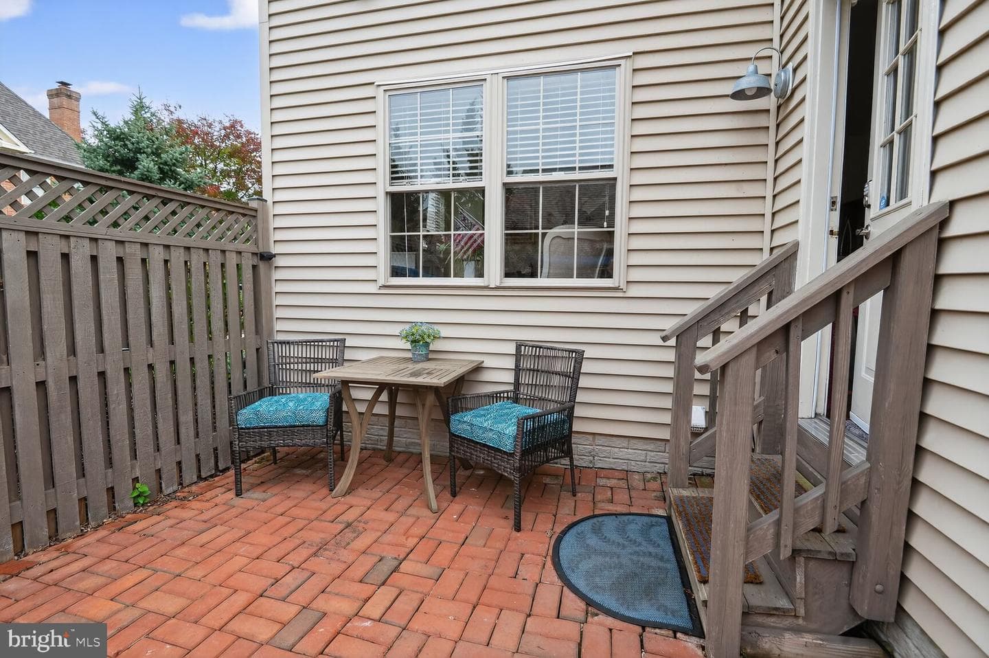 2204 Garden Lane photo 42