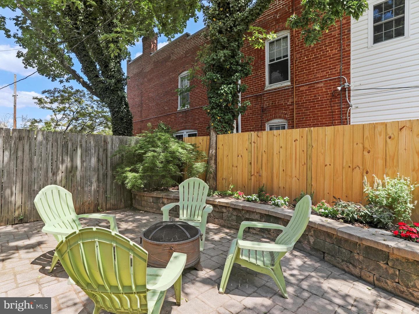 518 Elm Street photo 36