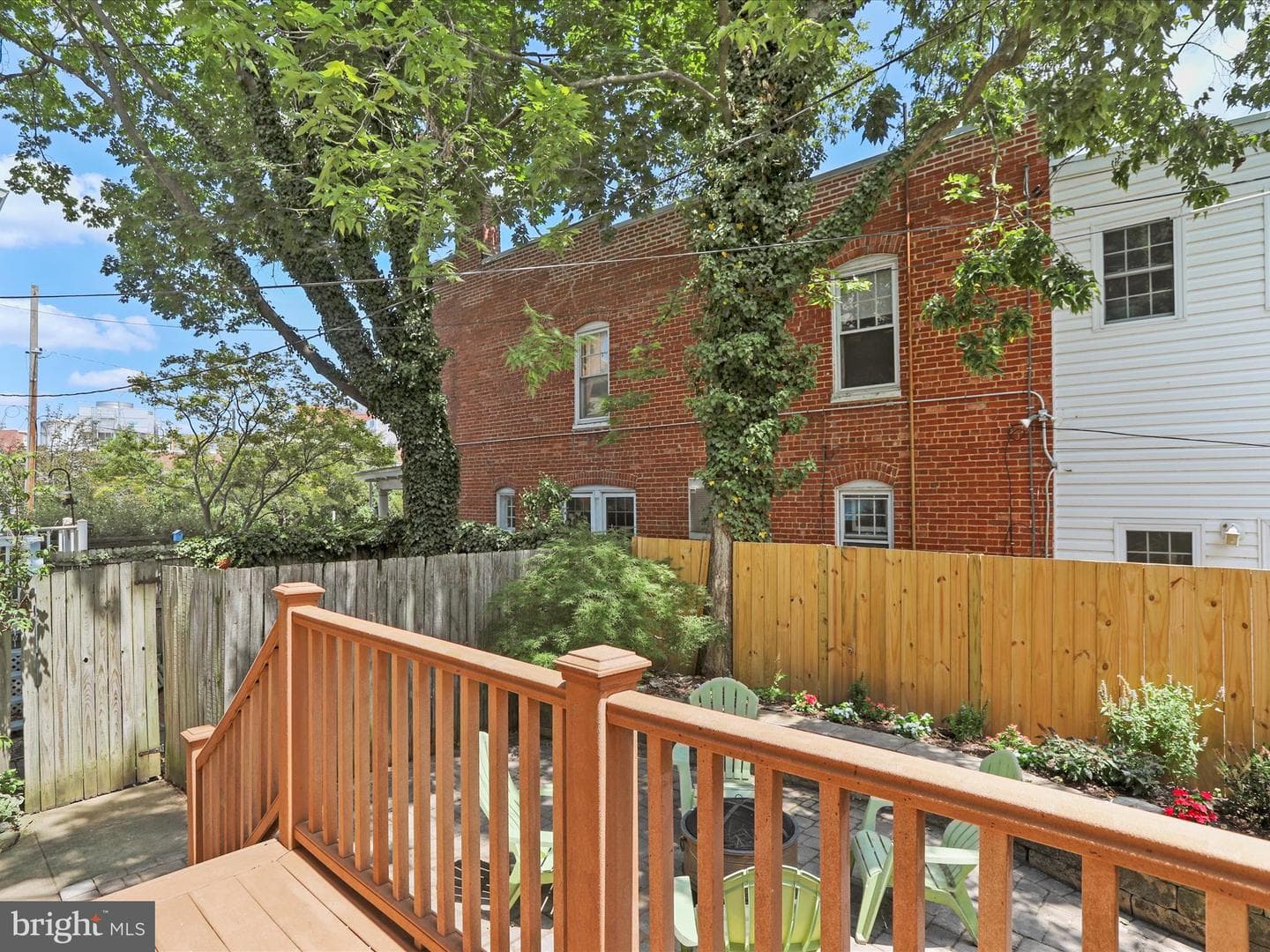 518 Elm Street photo 38