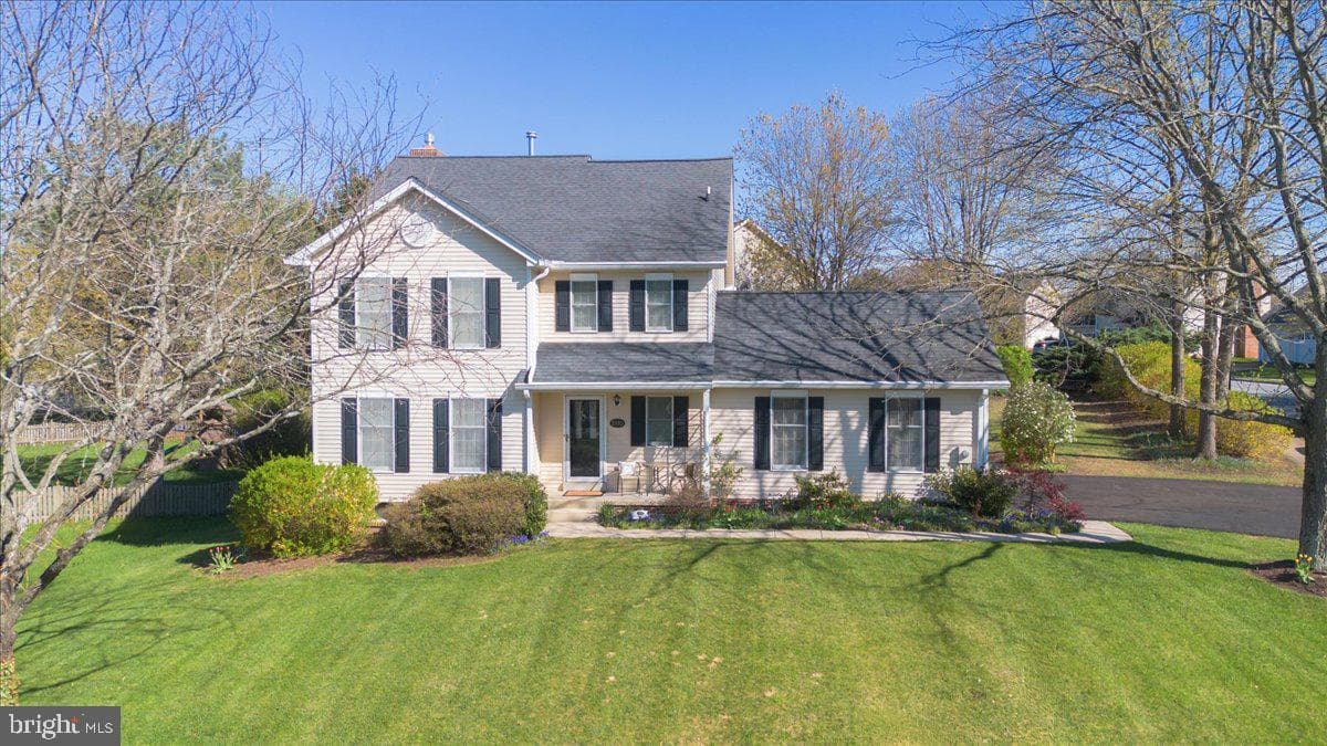 2110 Foxfield