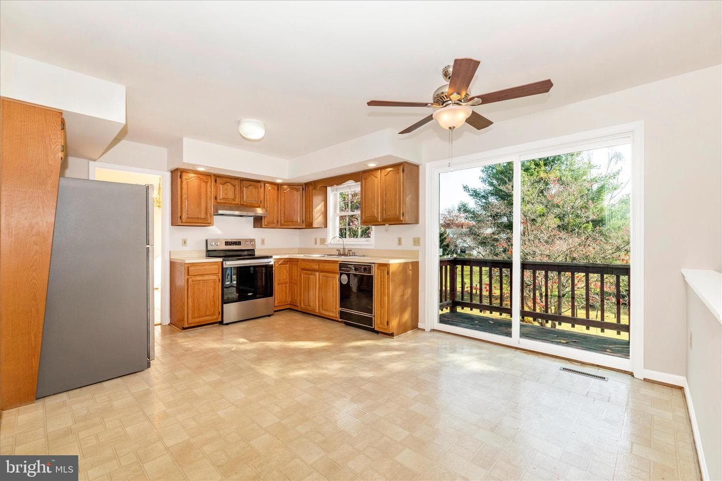 10255 Rollingridge Court photo 19