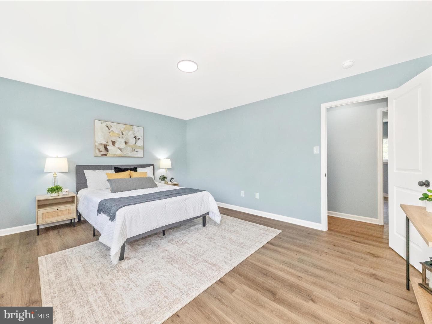 1305 Peachtree Court photo 21