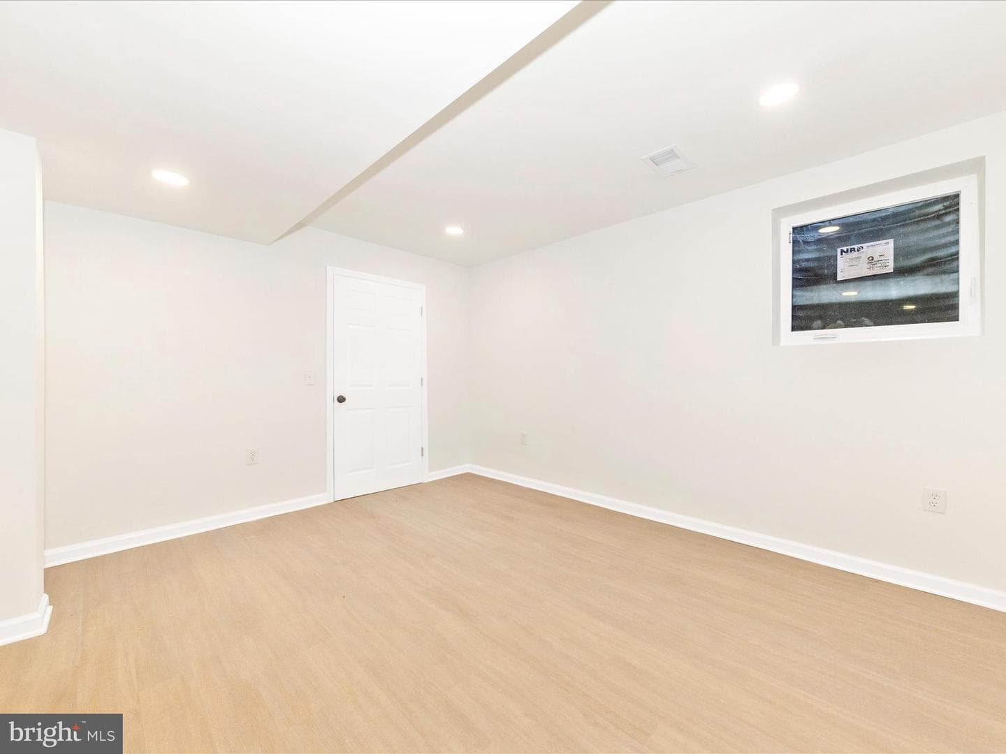 1305 Peachtree Court photo 34