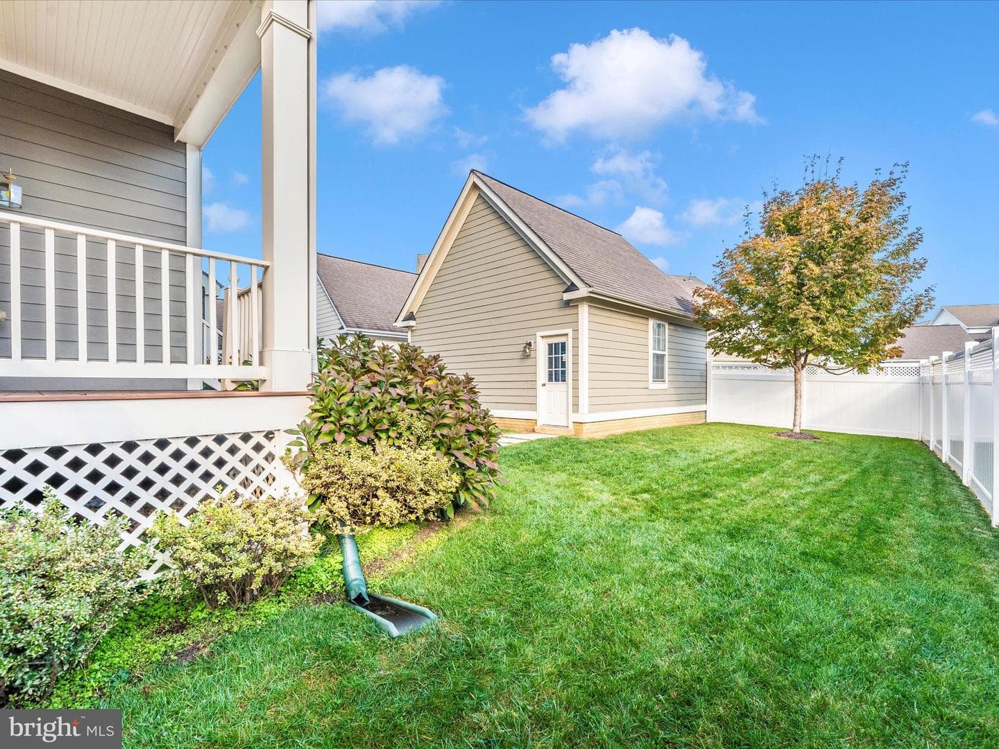 9442 Carriage Hill Street photo 68